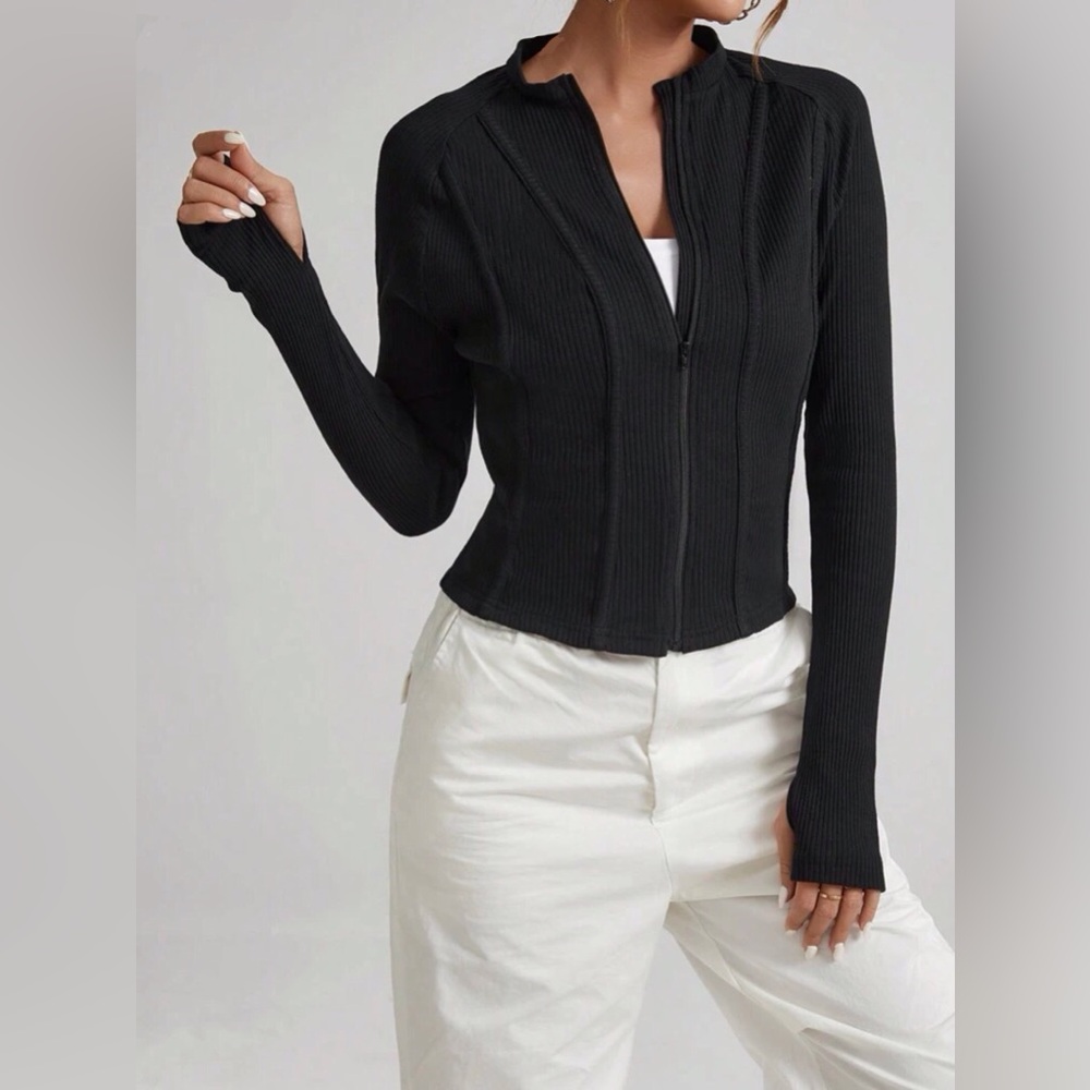 Black Knitted Long Sleeve Zip Up Top